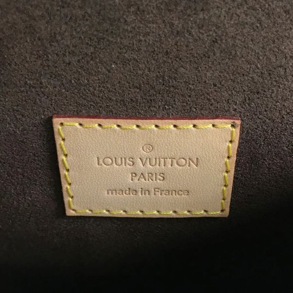 Louis Vuitton Métis Hobo Monogram Shoulder Bag